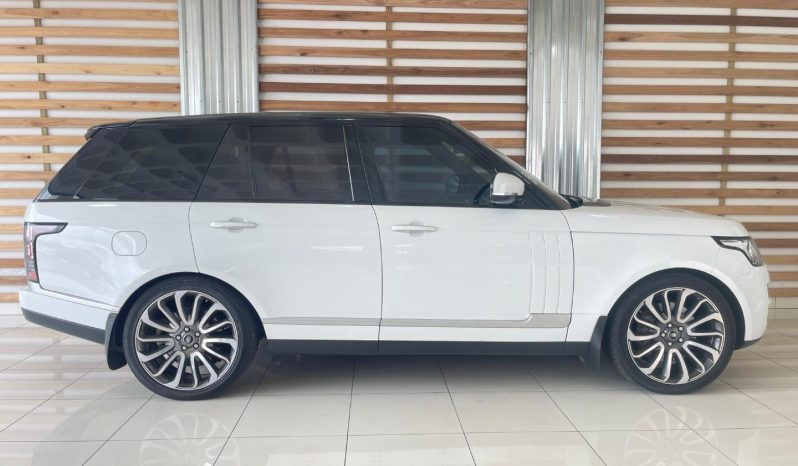 
								Land Rover Range Rover 5.0 V8 S/C Vogue Se full									