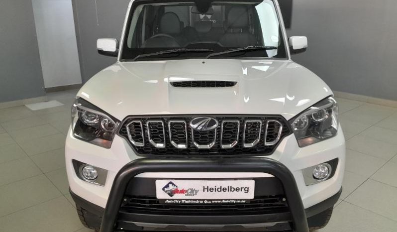 
								Mahindra Pik Up 2.2 Mhawk D Cab 4X4 Karoo S11 At full									