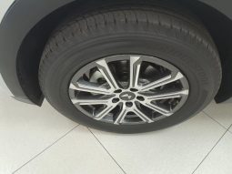 
										Mahindra Xuv 700 Ax7 full									