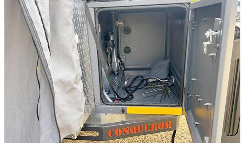 
								Trailer Conqueror Comfort full									