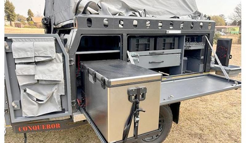 
								Trailer Conqueror Comfort full									