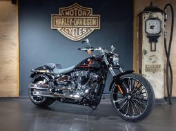 
										Harley Davidson Softail Breakout 117 full									