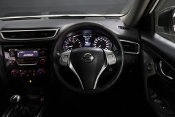 
										Nissan X-Trail 2.0 4X2 Xe Design 7-Seater full									