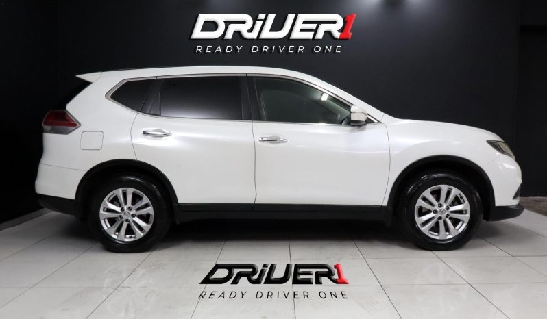 
								Nissan X-Trail 2.0 4X2 Xe Design 7-Seater full									