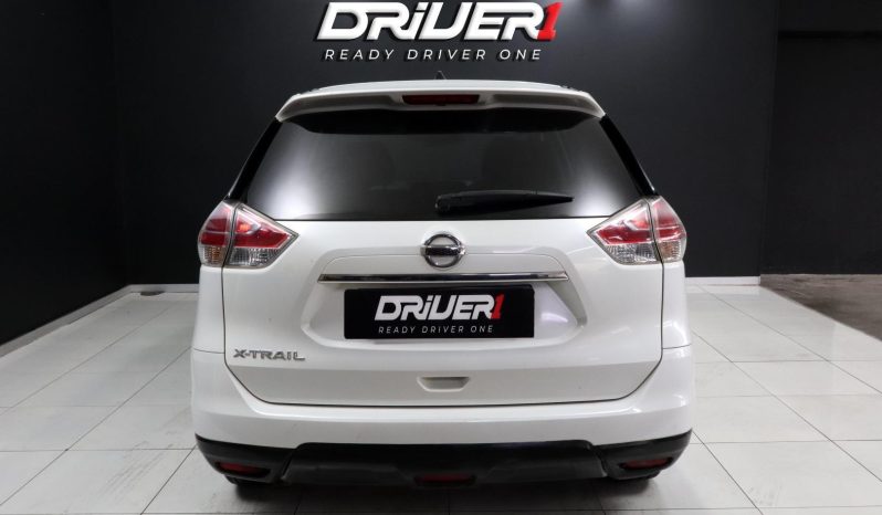 
								Nissan X-Trail 2.0 4X2 Xe Design 7-Seater full									