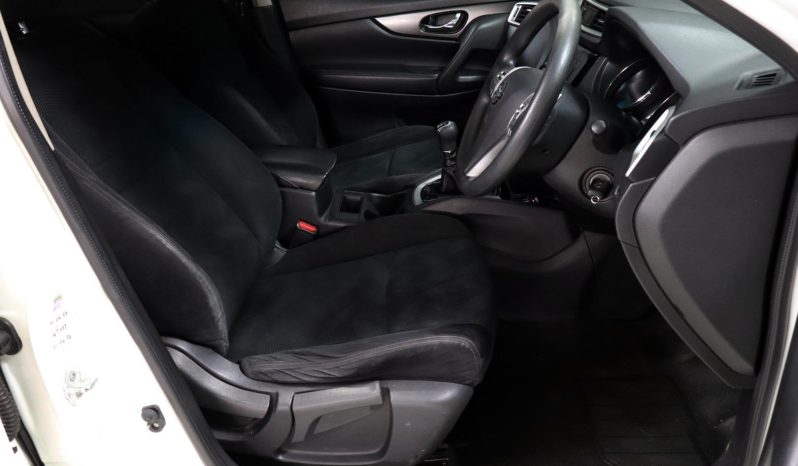 
								Nissan X-Trail 2.0 4X2 Xe Design 7-Seater full									