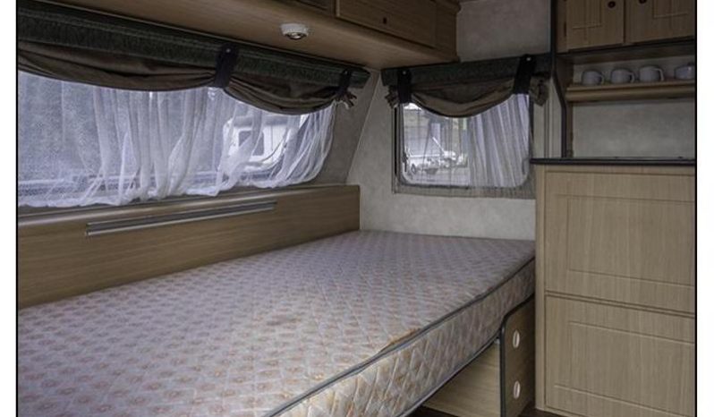 
								Caravan Jurgens Palma full									
