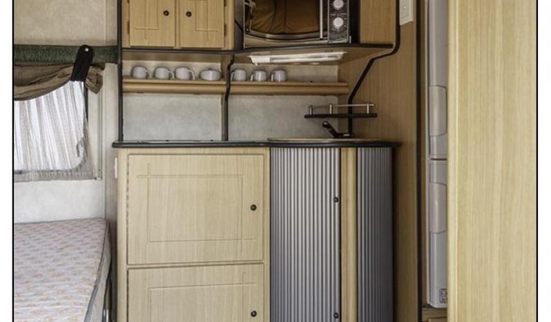 
								Caravan Jurgens Palma full									