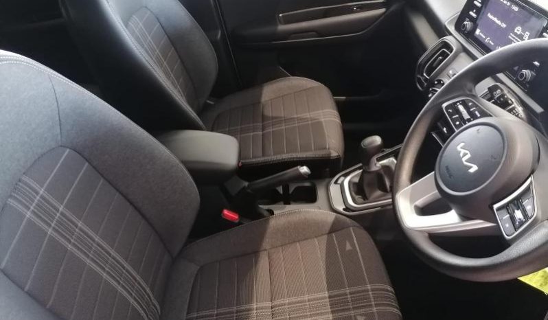 
								Kia Sonet 1.5 Lx Mt full									