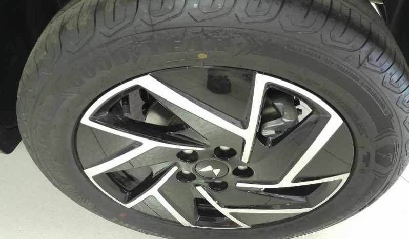 
								Mahindra Xuv3XO 1.2T Ax7l At full									