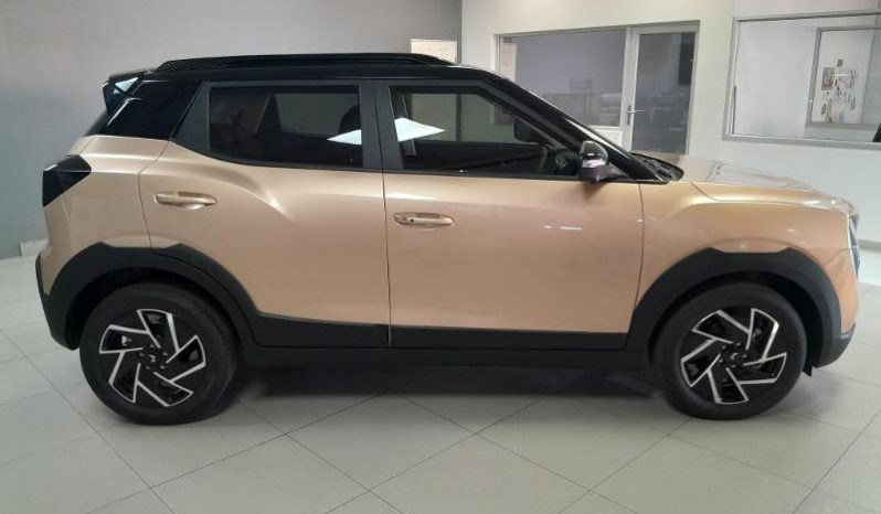 
								Mahindra Xuv3XO 1.2T Ax7l At full									