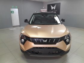 Mahindra Xuv3XO 1.2T Ax7l At
