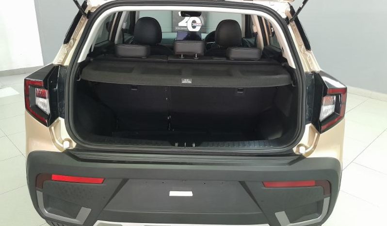 
								Mahindra Xuv3XO 1.2T Ax7l At full									