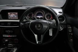 
										Mercedes Benz C-Class Sedan C 200 Blueefficiency Avantgarde 7G- full									