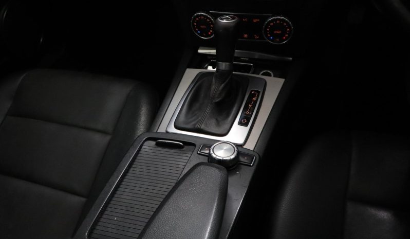 
								Mercedes Benz C-Class Sedan C 200 Blueefficiency Avantgarde 7G- full									