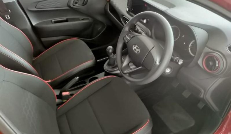 
								Hyundai Grand I10 1.0 Premium full									