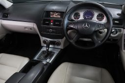 
										Mercedes Benz C-Class Sedan C 220cdi Avantgarde Touchshift full									