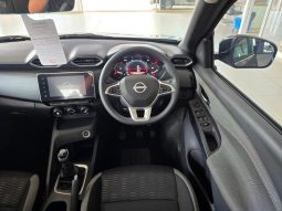 
										Nissan Magnite 1.0 Acenta full									