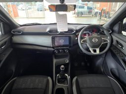 
										Nissan Magnite 1.0 Acenta full									