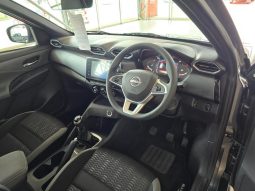 
										Nissan Magnite 1.0 Acenta full									