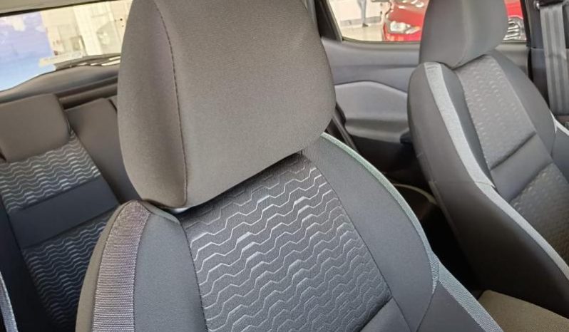 
								Nissan Magnite 1.0 Acenta full									