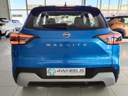
										Nissan Magnite 1.0 Acenta full									