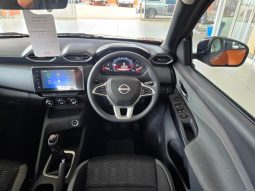 
										Nissan Magnite 1.0T Acenta full									
