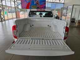 
										Nissan Navara 2.5D Xe D Cab 4X2 full									