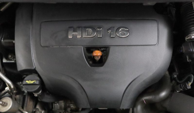 
								Peugeot 3008 2.0 Hdi Executive full									