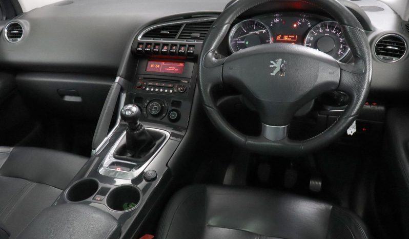 
								Peugeot 3008 2.0 Hdi Executive full									