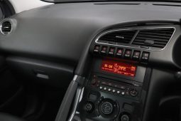 
										Peugeot 3008 2.0 Hdi Executive full									