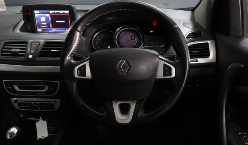 
								Renault Fluence 1.6 Dynamique full									