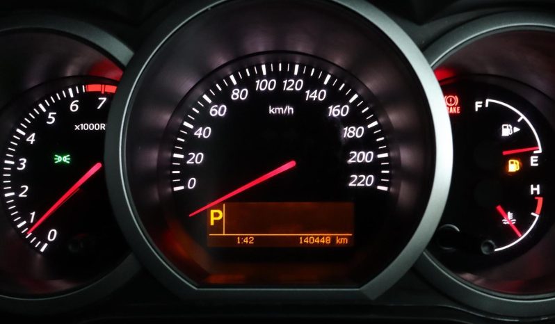 
								Suzuki Grand Vitara 2.4 At full									