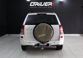 Suzuki Grand Vitara 2.4 At