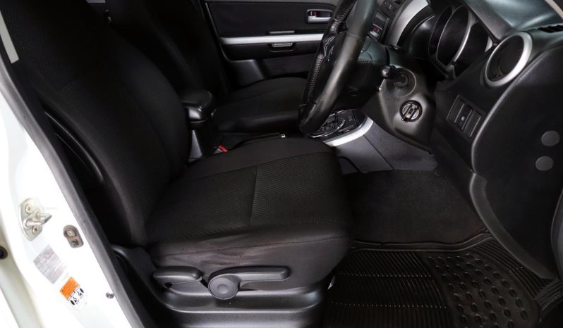 
								Suzuki Grand Vitara 2.4 At full									