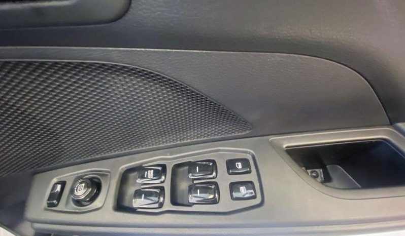
								Mahindra XUV 3X0 1.2 MX1 MT – PV full									