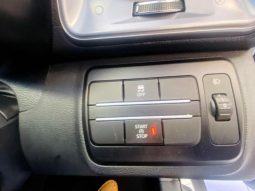
										Mahindra XUV 3X0 1.2 MX1 MT – PV full									
