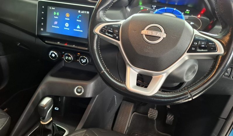 
								Nissan Magnite 1.0 Acenta Plus Cvt Oled full									