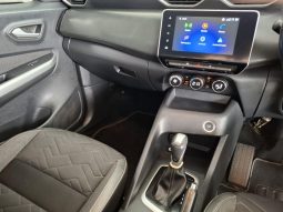 
										Nissan Magnite 1.0 Acenta Plus Cvt Oled full									