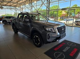 
										Nissan Navara 2.5D Le D Cab 4X2 At full									