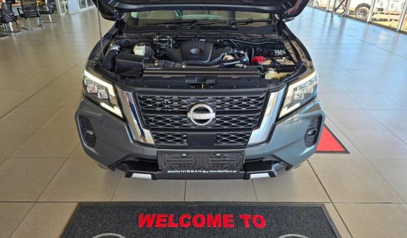 
								Nissan Navara 2.5D Le D Cab 4X2 At full									