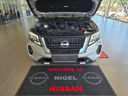 
										Nissan Navara 2.5D Le D Cab 4X2 At full									