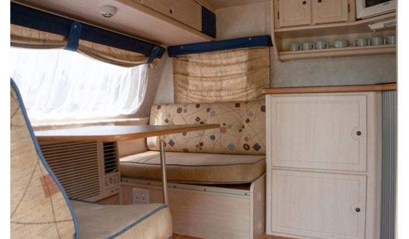 
								Caravan Jurgens Palma full									