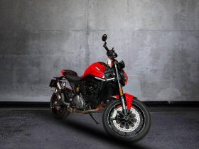 Ducati Monster 950