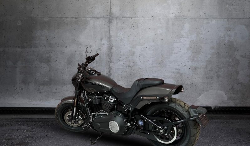 
								Harley Davidson Softail Fat Bob 114 full									