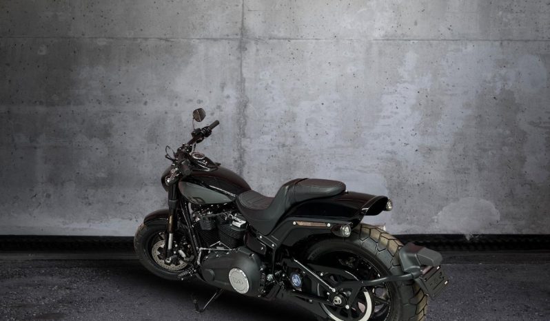
								Harley Davidson Softail Fat Bob 114 full									