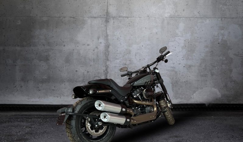 
								Harley Davidson Softail Fat Bob 114 full									