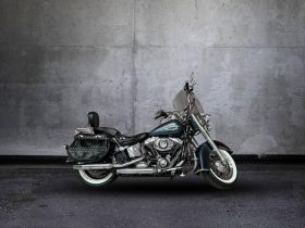 Harley Davidson Softail Heritage Classic 103