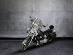 Harley Davidson Softail Heritage Classic 103