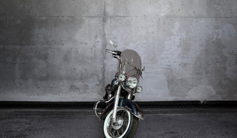 
								Harley Davidson Softail Heritage Classic 103 full									